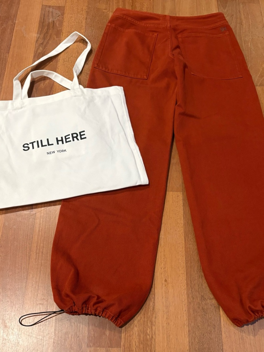 Sport Jean in Burnt Orange NWOT w/tote - Picture 4 of 5